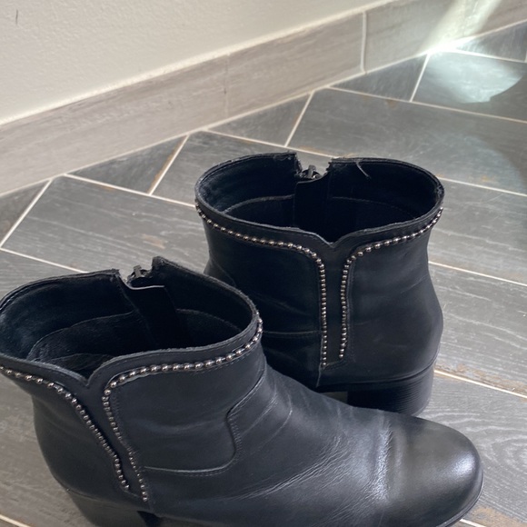 Rizzoli Leather side Zipper Bootie- Black- womens 9.5 - - Picture 6 of 13